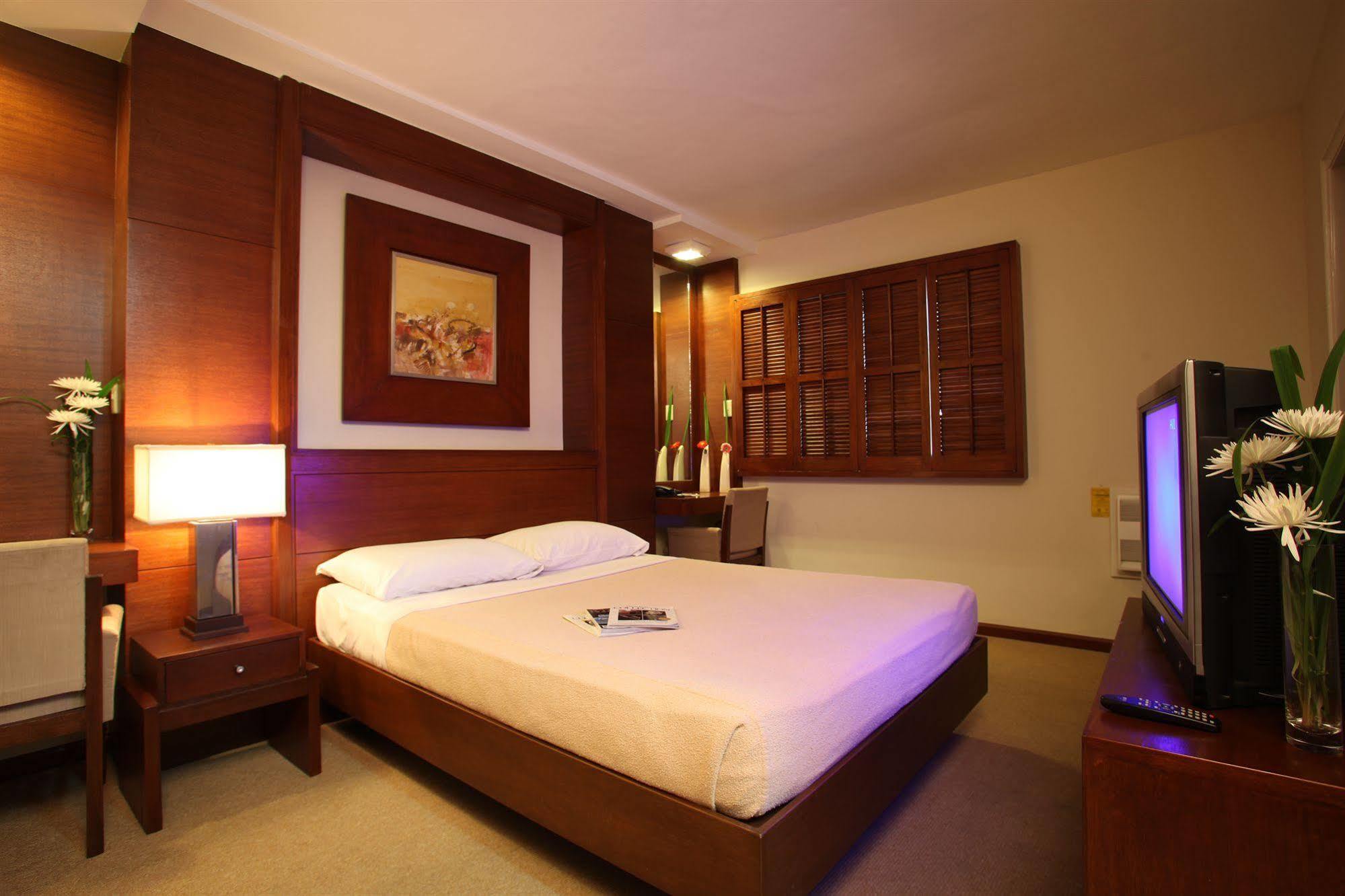 Amorsolo Mansion Hotel Μακάτι Εξωτερικό φωτογραφία